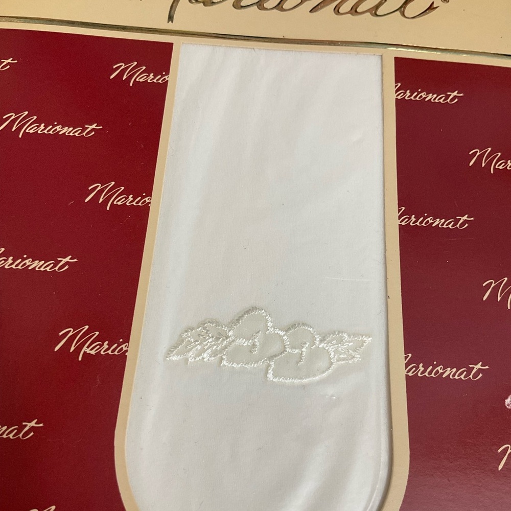 Vintage 100% Nylon Bridal Pantyhose Embroidered Hearts